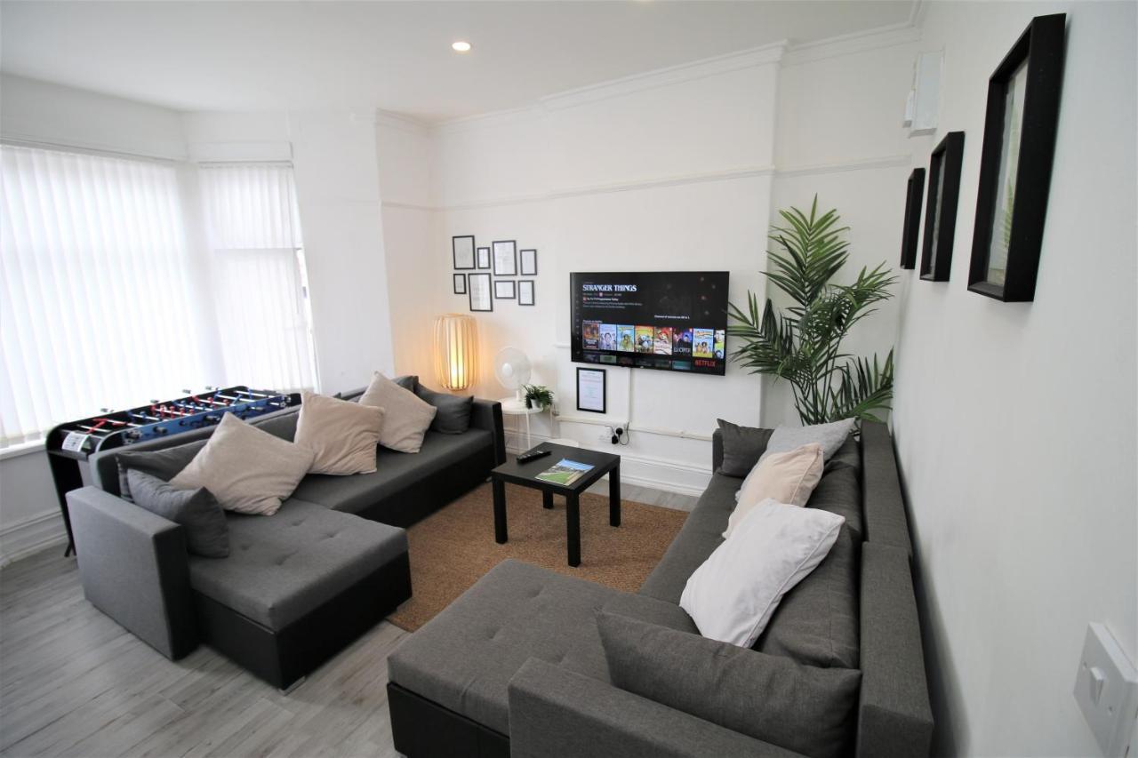 Free Local Parking - Fast Wifi - Sleeps 10 Guests By Property Promise Cardiff Exterior foto